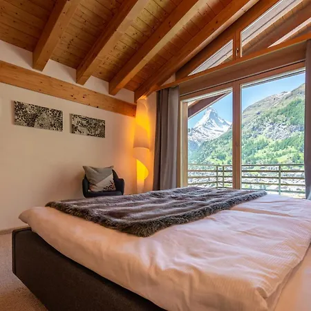 Modern With View Over Daire *